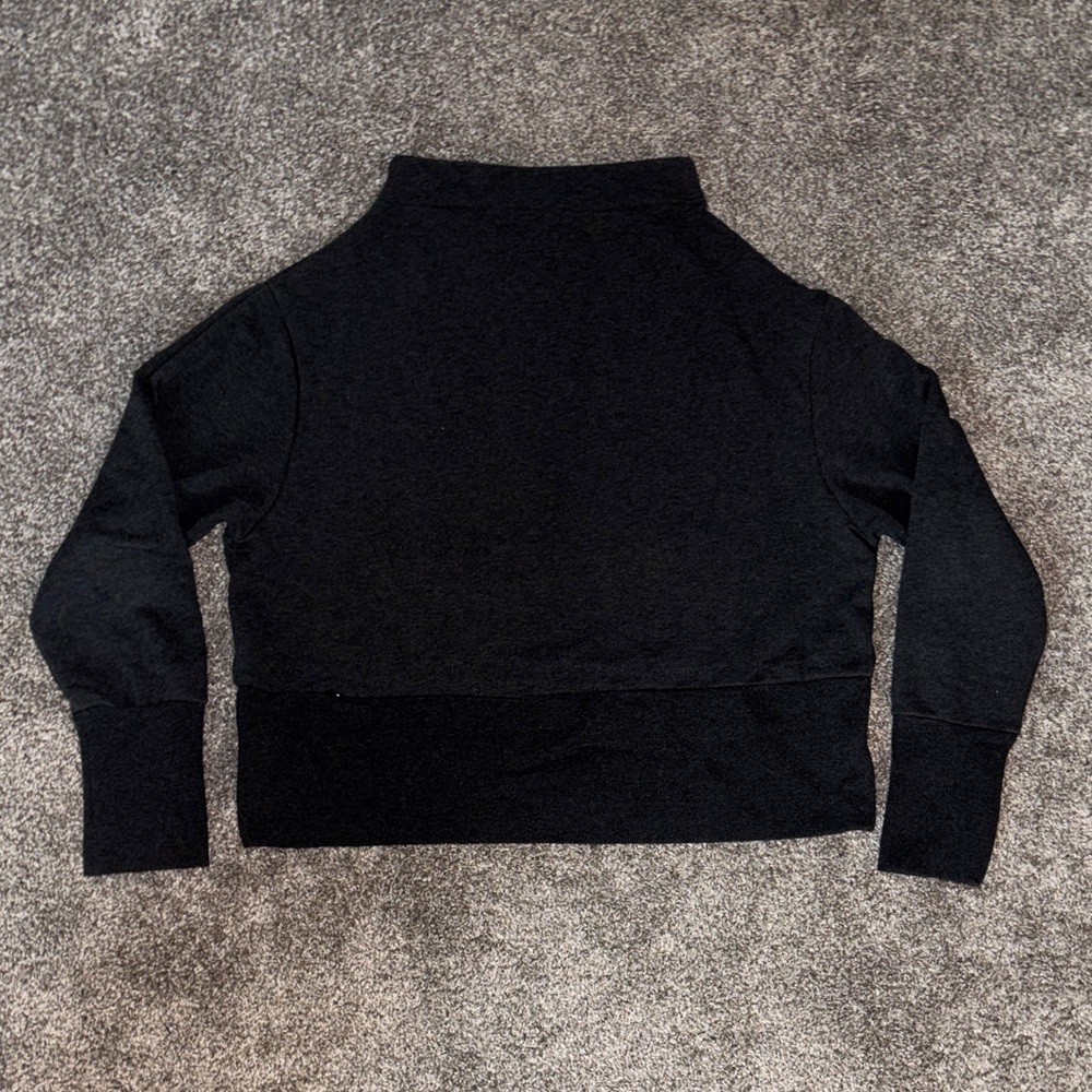 Nike Women’s Crop Mock Neck Sweatshirt